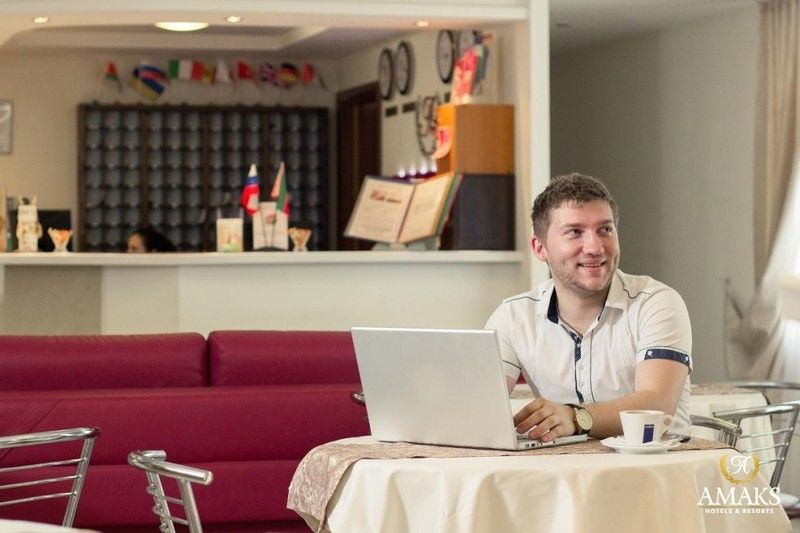 Amaks Vizit Hotel ホメリ エクステリア 写真